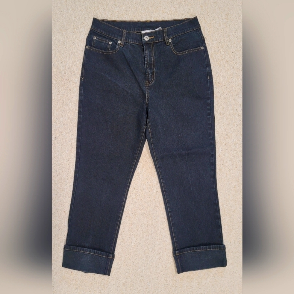 DG2 Diane Gilman 6 Cropped Cuffed Jeans Zipper Fly High Rise Very Nice Cond